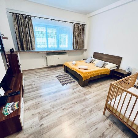 Apartman Pod Fontanou Кремница Екстериор снимка